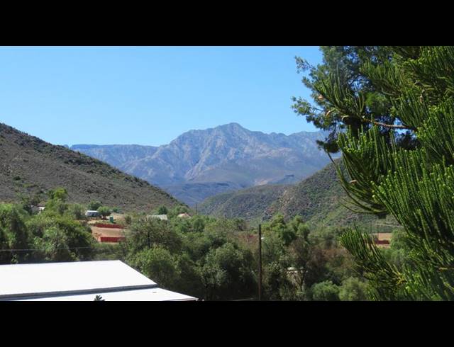 4 BEDROOM HOUSE FOR SALE IN DE RUST